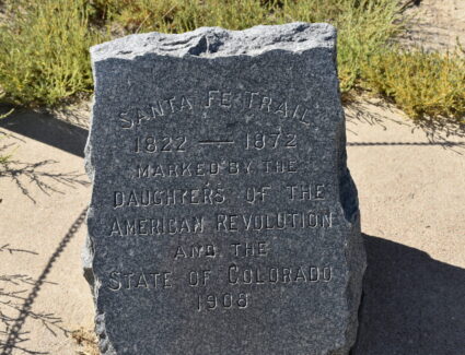 santa fe trail stone marker DSC_1759